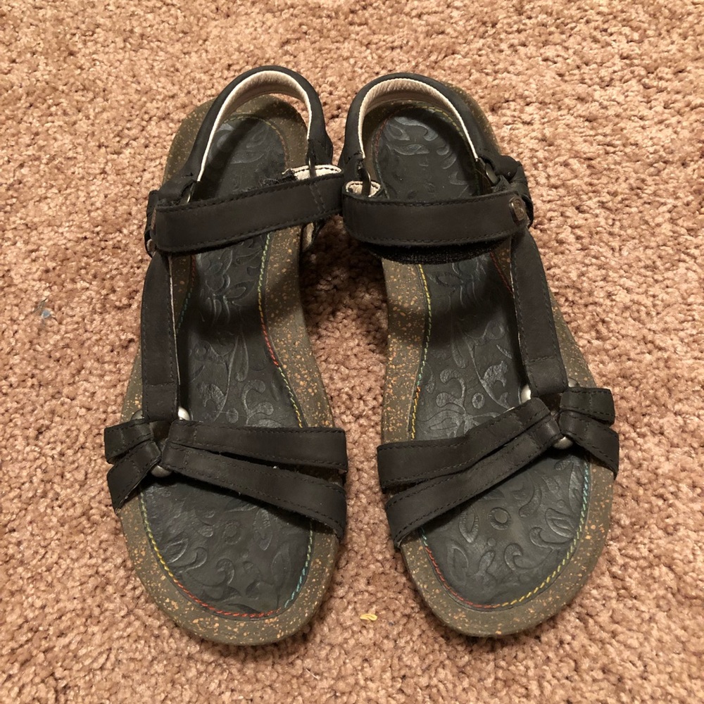 Cute Black Tevas